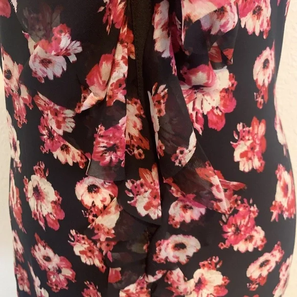 White House Black Market Hot Pink Floral Ruffle Front Tank Top Women's Size XS - Picture 8 of 11